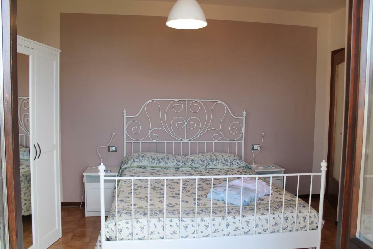 Вилла Casa Andreina Тосколано-Мадерно Экстерьер фото